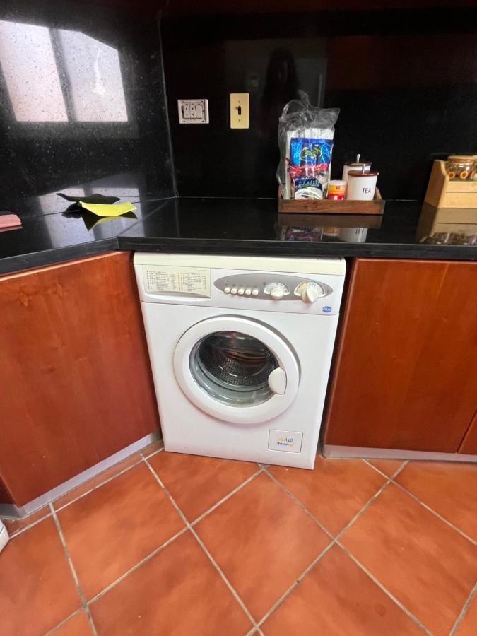 A sea view spacious cheering 5 bedroom villa Ain Sokhna Ain Bay فيلا كاملة للإيجار قرية العين باي عين السخنة المظهر الخارجي الصورة