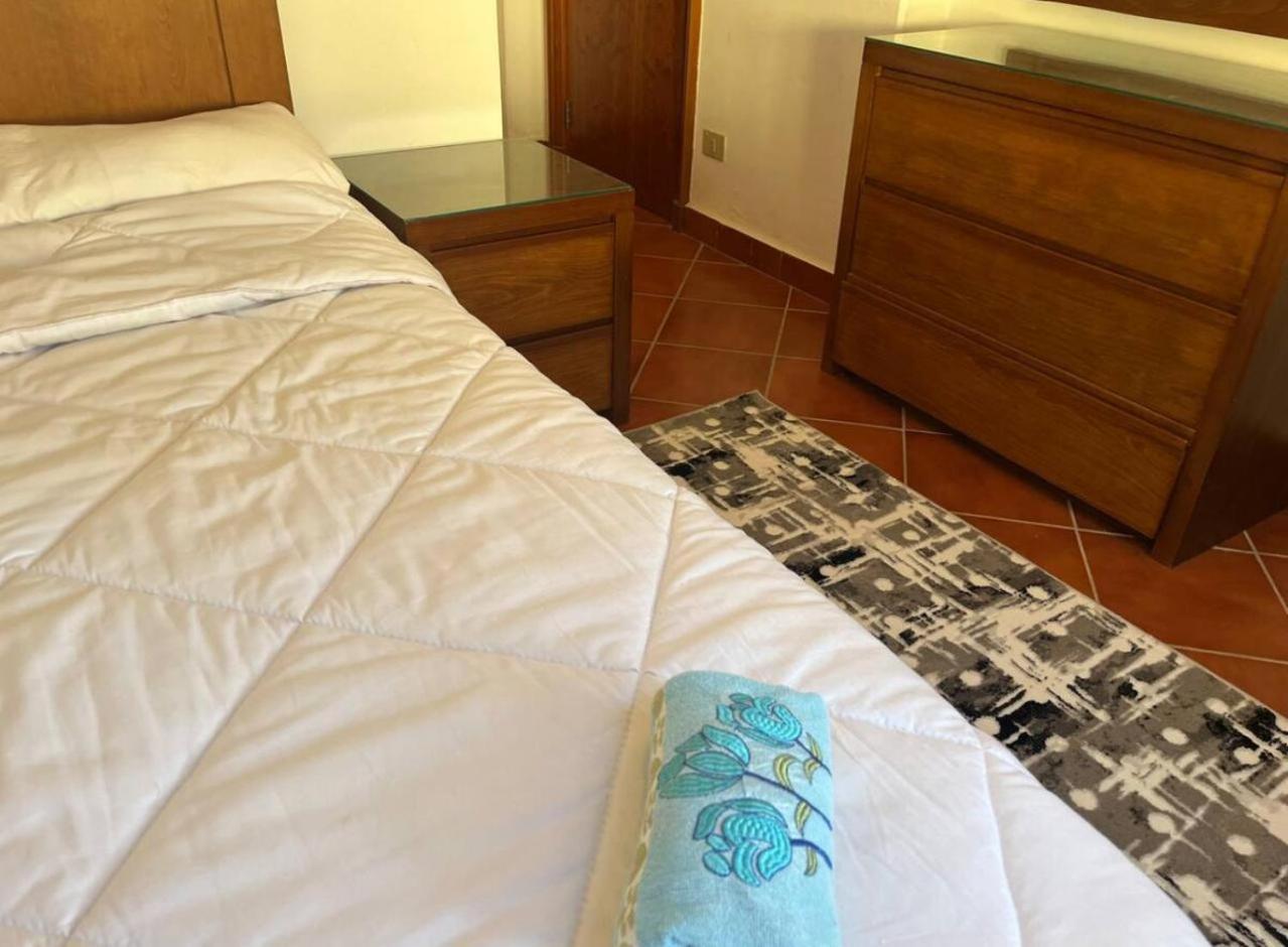 A sea view spacious cheering 5 bedroom villa Ain Sokhna Ain Bay فيلا كاملة للإيجار قرية العين باي عين السخنة المظهر الخارجي الصورة